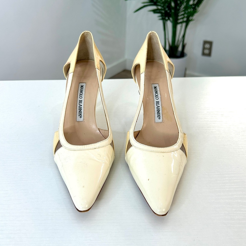 Manolo Blahnik 2-Tone Cut Out Kitten Heel